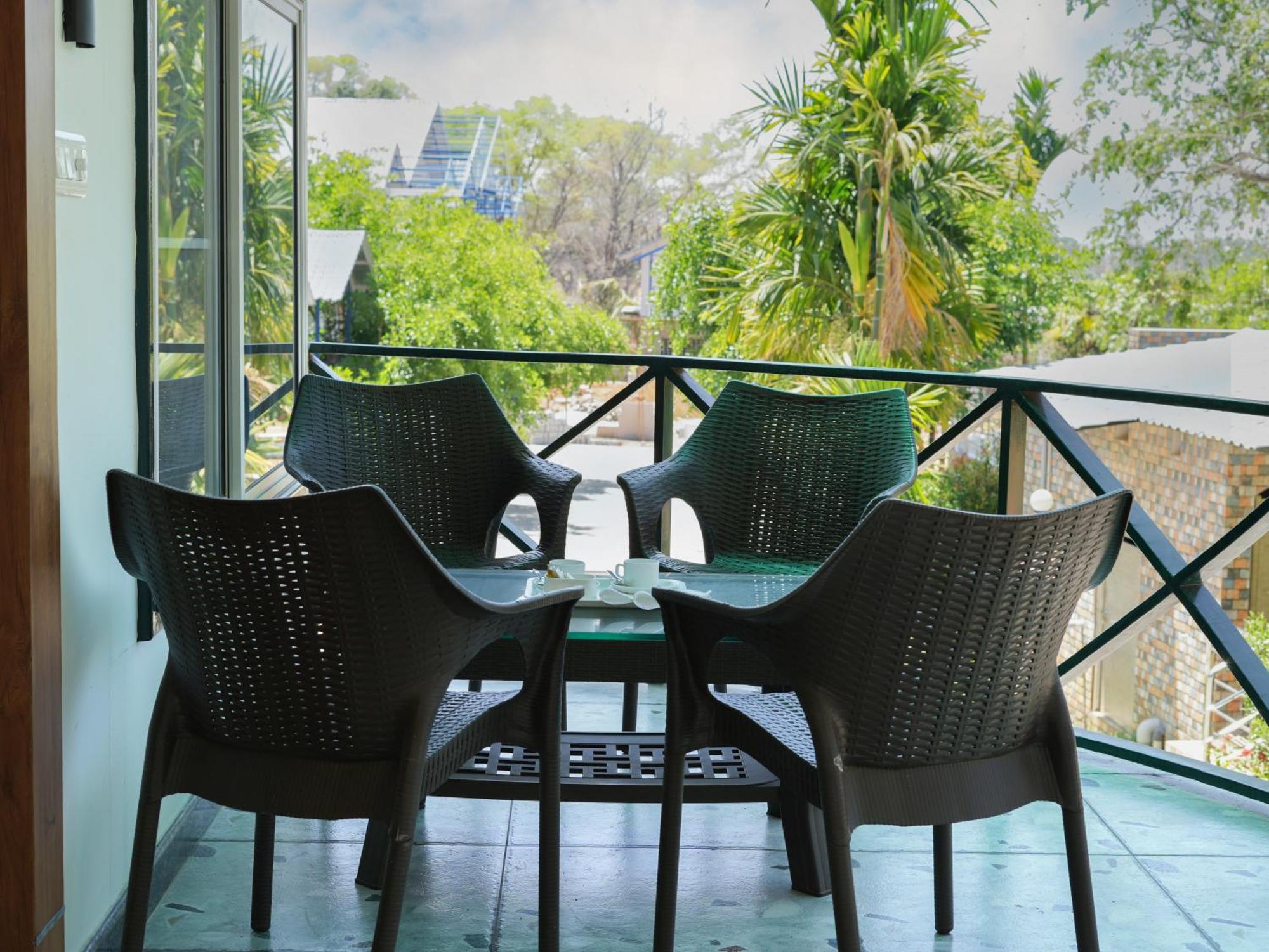 Hotel Mgm Whispering Wind'S Yelagiri Exterior foto